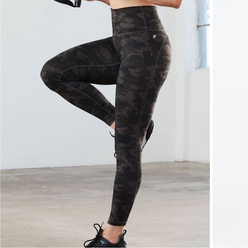 FABLETICS Powerhold high waisted charcoal Camo leggings